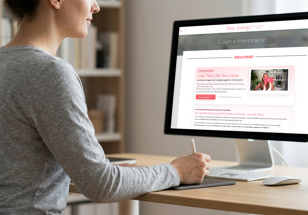 Client doing the online course